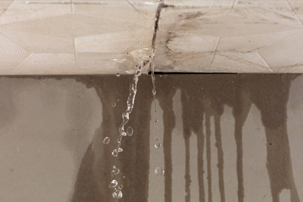 Professional Flood Damage Cleanup technician working in Lenapah, OK